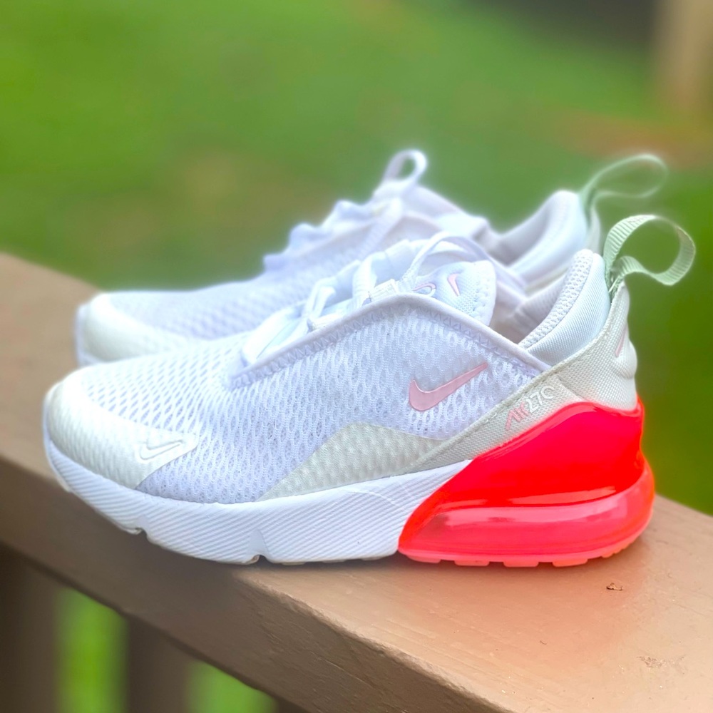 Worn a few times. Almost brand new condition